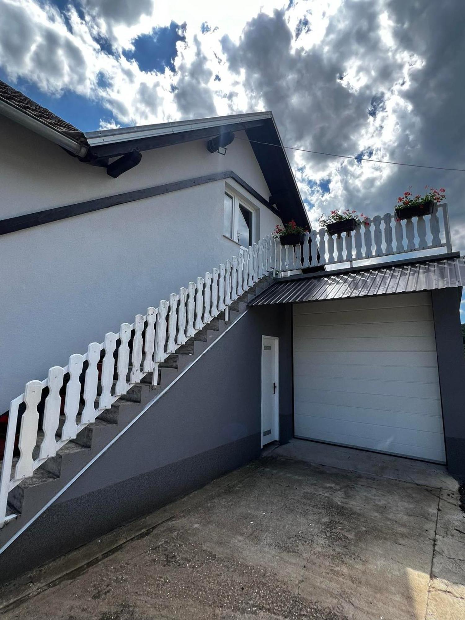 Apartman Matej Daire Otočac Dış mekan fotoğraf