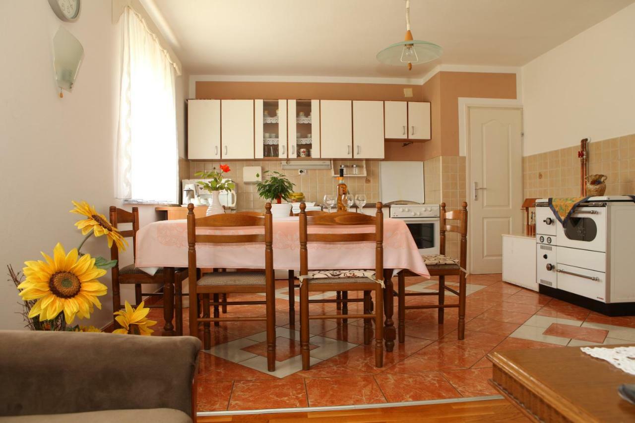 Apartman Matej Daire Otočac Dış mekan fotoğraf