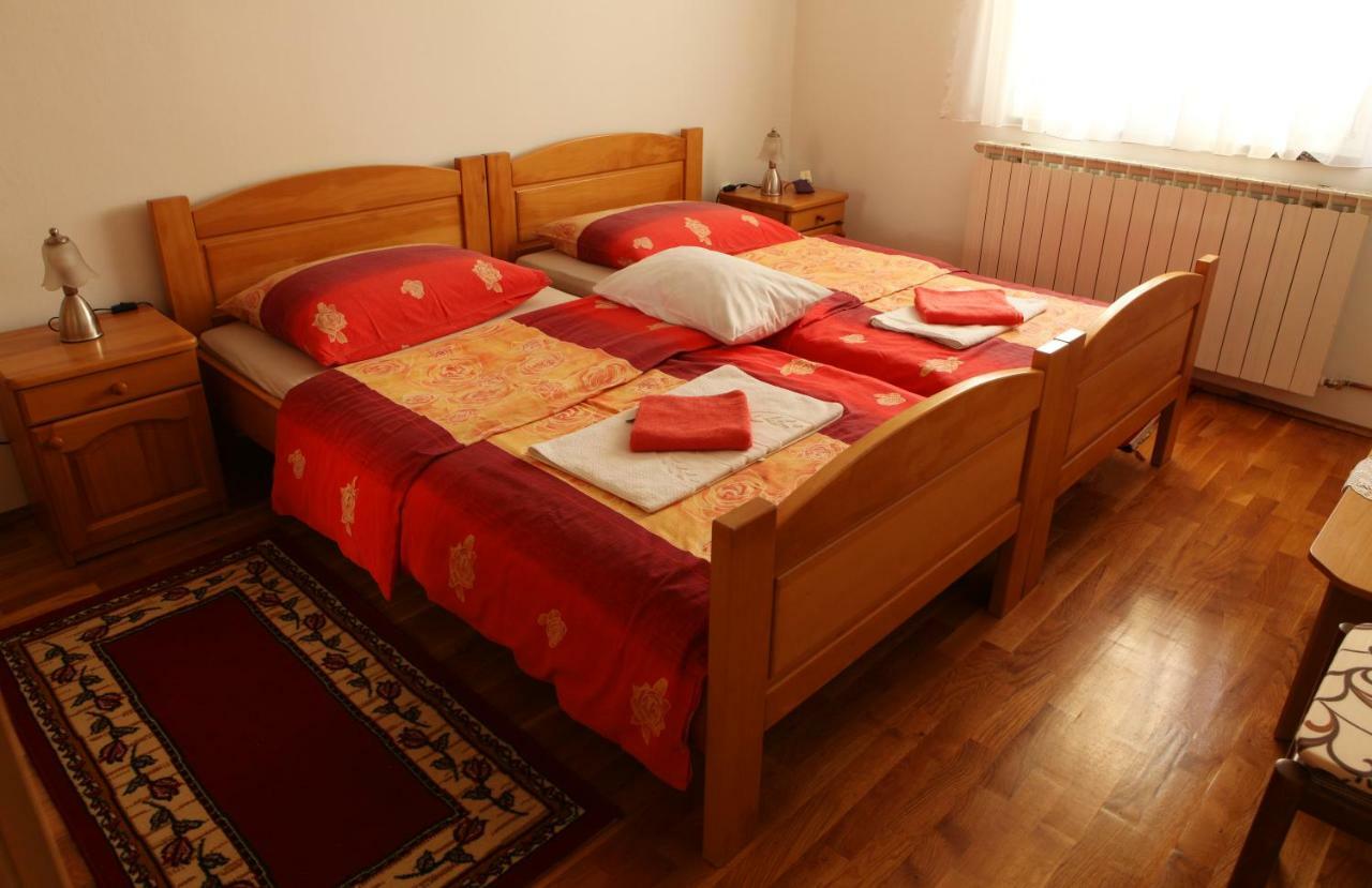 Apartman Matej Daire Otočac Dış mekan fotoğraf