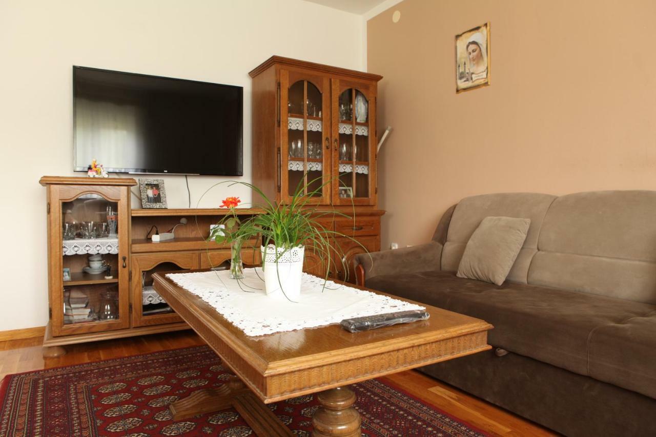 Apartman Matej Daire Otočac Dış mekan fotoğraf