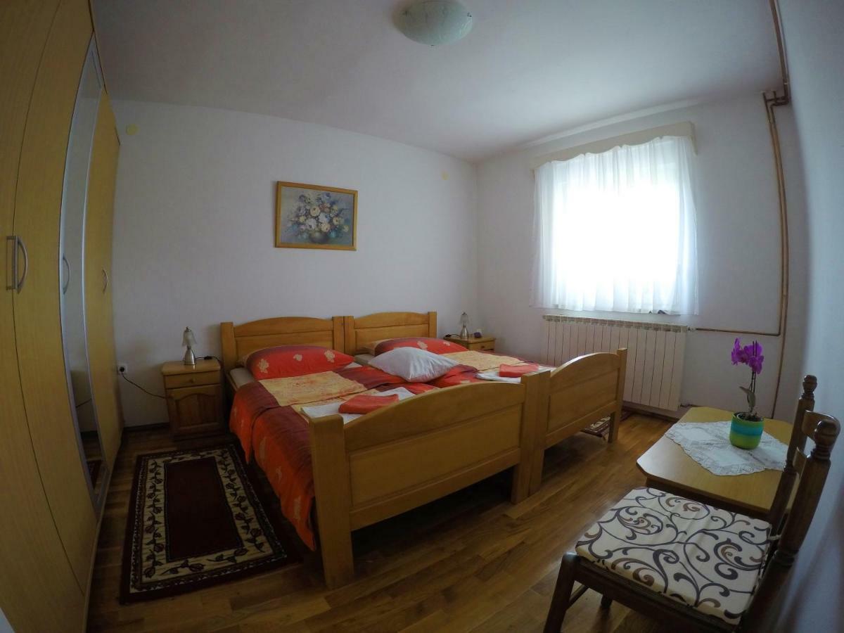 Apartman Matej Daire Otočac Dış mekan fotoğraf
